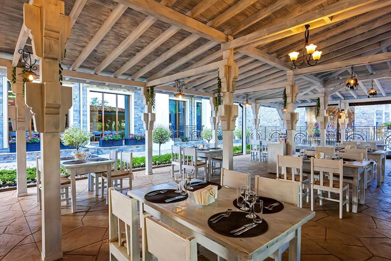 Hotel Festa Via Pontica 4*
